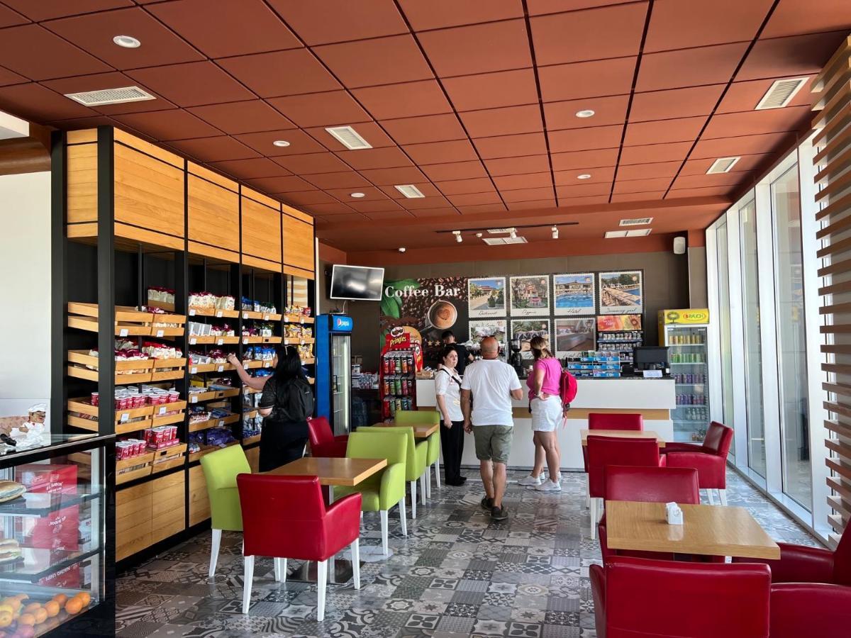 Palmanova Resort Tirana Buitenkant foto