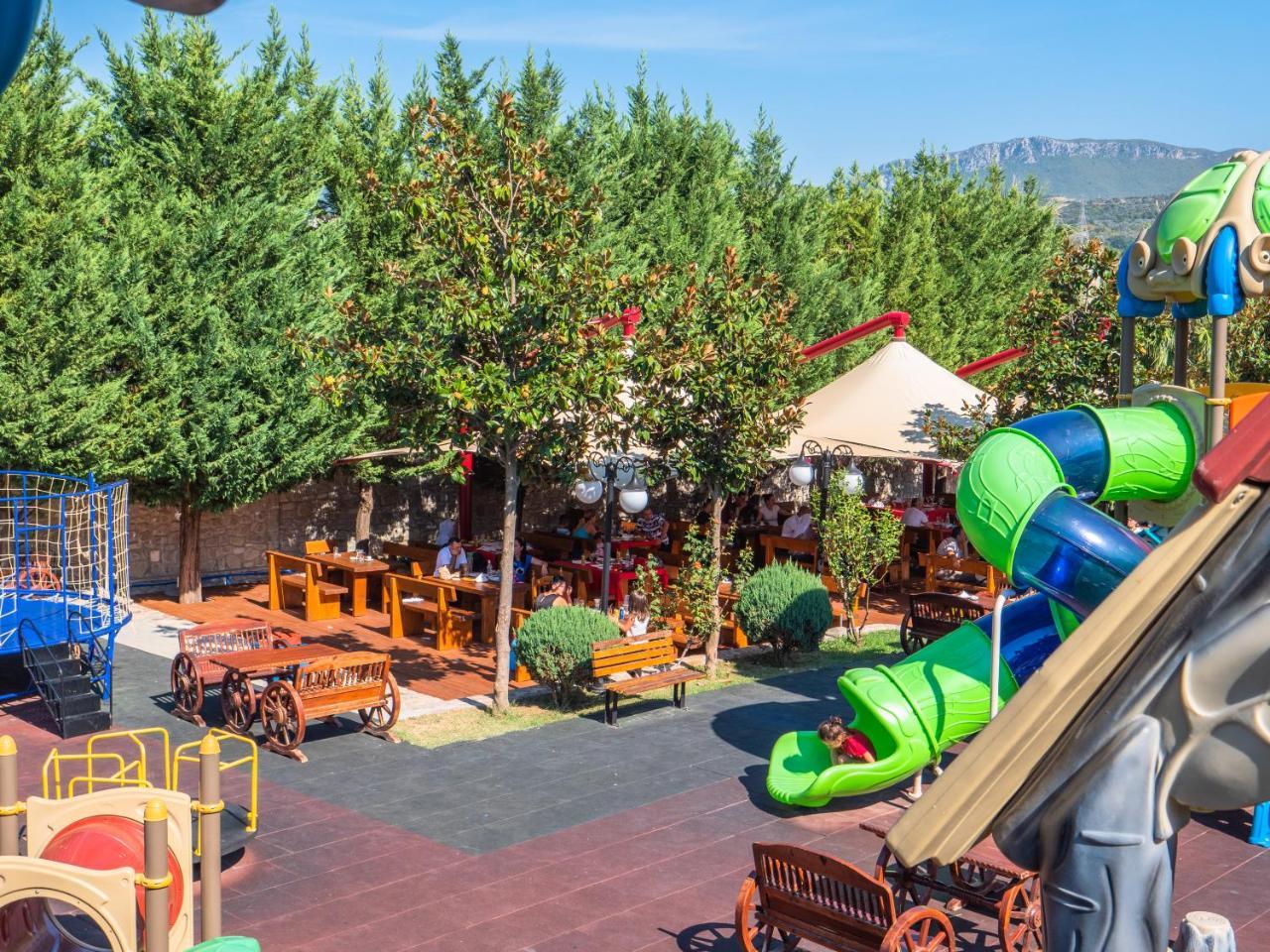 Palmanova Resort Tirana Buitenkant foto